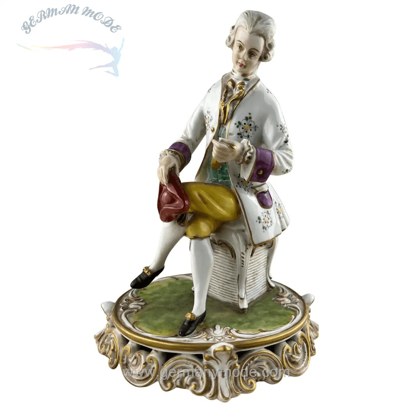 مجسمه دکوری چینی آنتیک قدیمی کاپودیمونته ایتالیا Capodimonte Porzellanfigur Italien 1970er Jahre