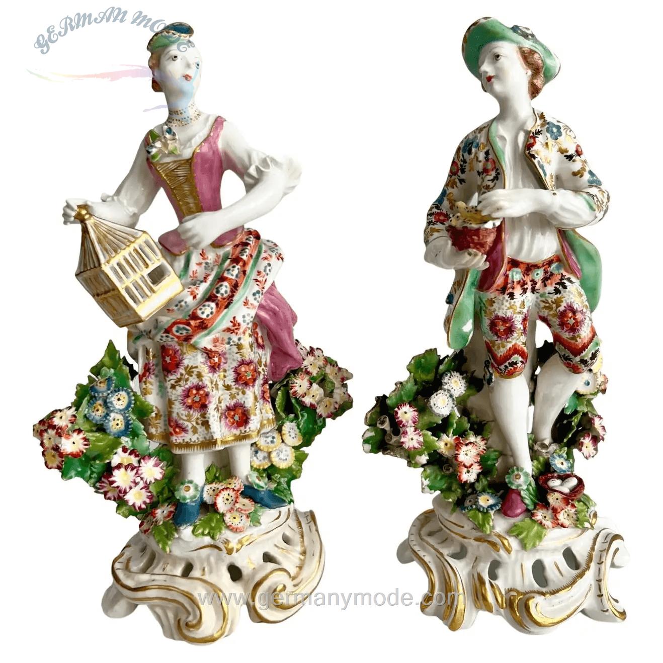 مجسمه نقاشی با دست دکوری چینی آنتیک قدیمی بو انگلستان Paar Porzellanfiguren der Liberty Matrimony mit Schleife Rokoko 1760 1764