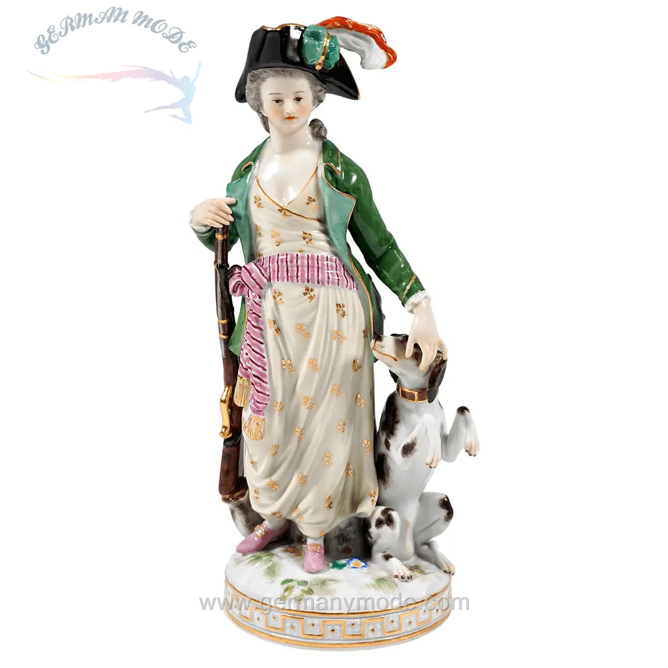 مجسمه دست ساز دکوری چینی آنتیک قدیمی Meissen Rococo Figure Huntress with Dog by J C Schoenheit Around 1880