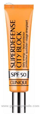 کرم روز ضد آفتاب SPF 50 مرطوب کننده 40 میل کلینیک آمریکا Clinique Superdefense City Block SPF 50 Daily Energy + Face Protector (40ml)