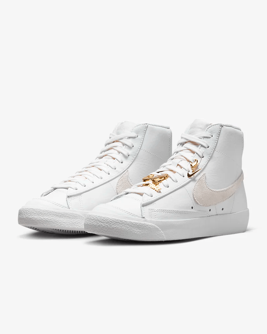 کتانی کلاسیک زنانه نایک آمریکا Nike Blazer Mid '77 Damenschuh -FB8475-100