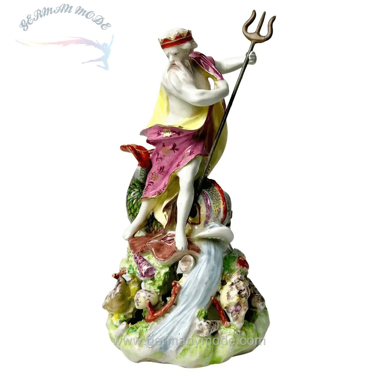 مجسمه نقاشی با دست دکوری چینی آنتیک قدیمی Derby Porzellanfigur von Neptun mit Delphin Rokoko um 1765