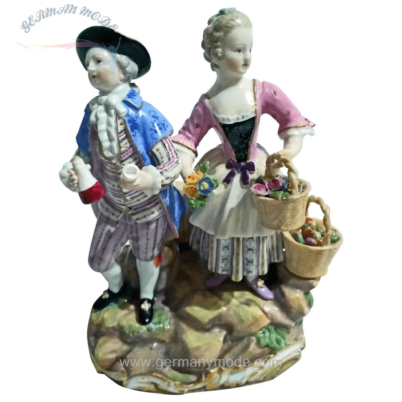 مجسمه دست ساز دکوری چینی آنتیک قدیمی مایسن آلمان Meissener Figuren Cherubs Weinkrüge Modell C 60 von Acier hergestellt um 1870