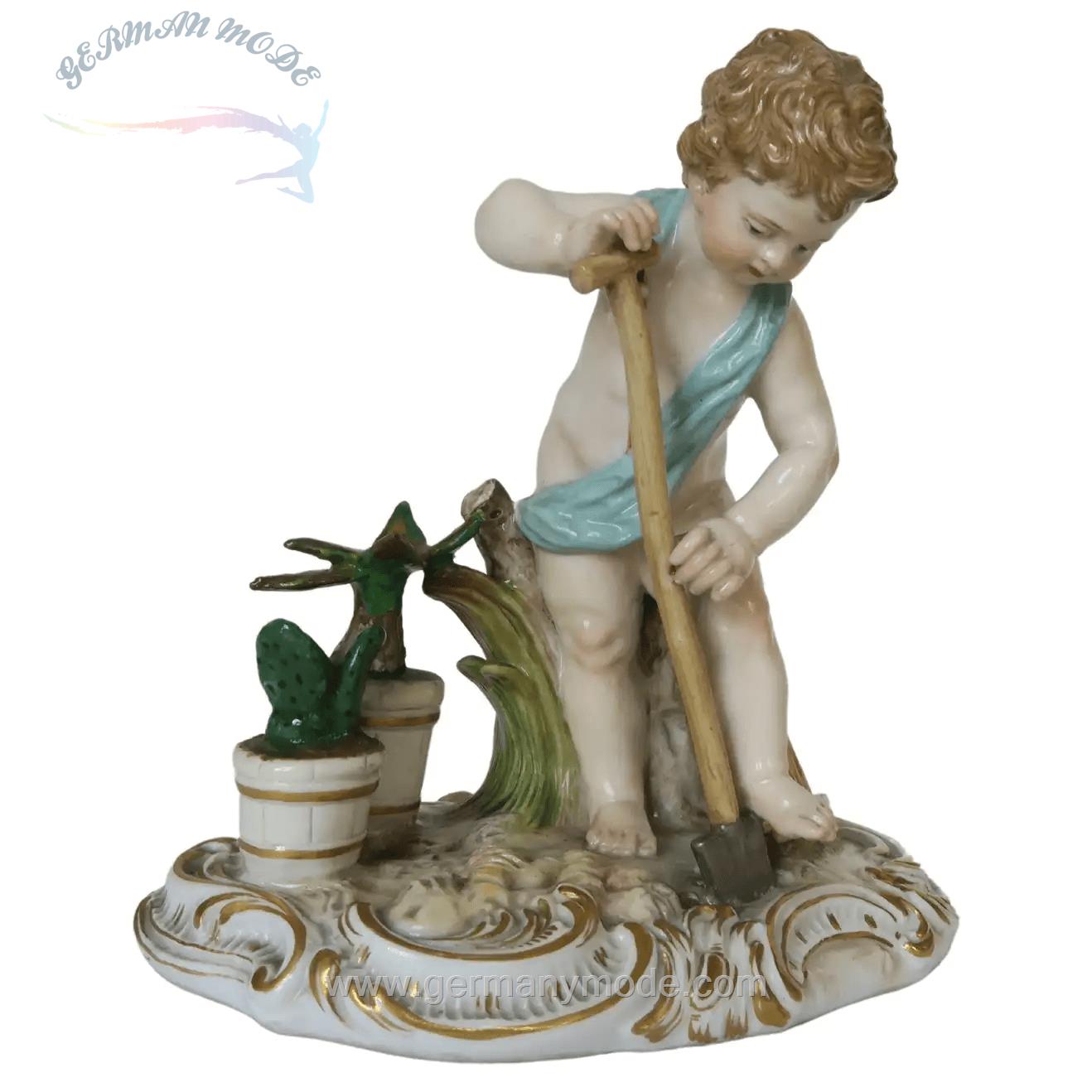 مجسمه دست ساز دکوری چینی آنتیک قدیمی مایسن آلمان Meissener Porzellan Gartenkünstler 1860