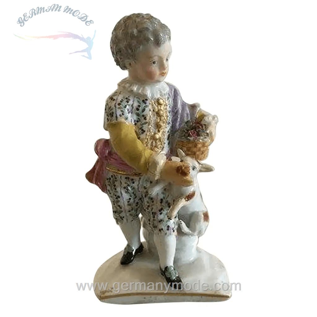 مجسمه دکوری چینی آنتیک قدیمی مایسن آلمان Meissener Figur eines Jungen mit Hund