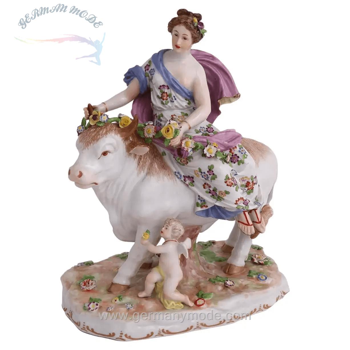 مجسمه نقاشی با دست دکوری چینی آنتیک قدیمی Königliche Wiener Porzellanfigur der Rape of Europa