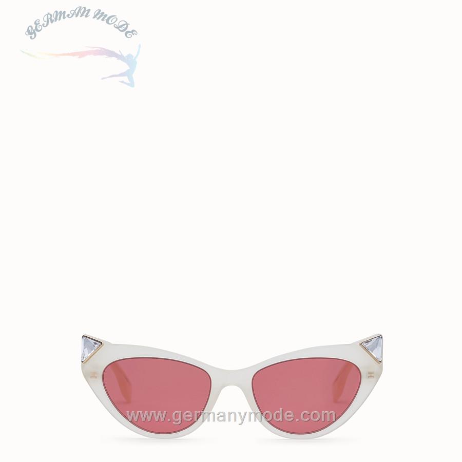 عینک آفتابی زنانه فندی (ایتالیا) Sonnenbrille in Opalgelb