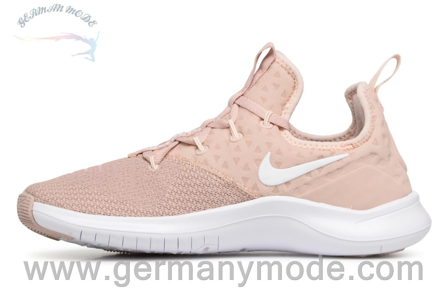 کتانی اسپرت زنانه نایک (آمریکا) Wmns Nike Free Tr 8