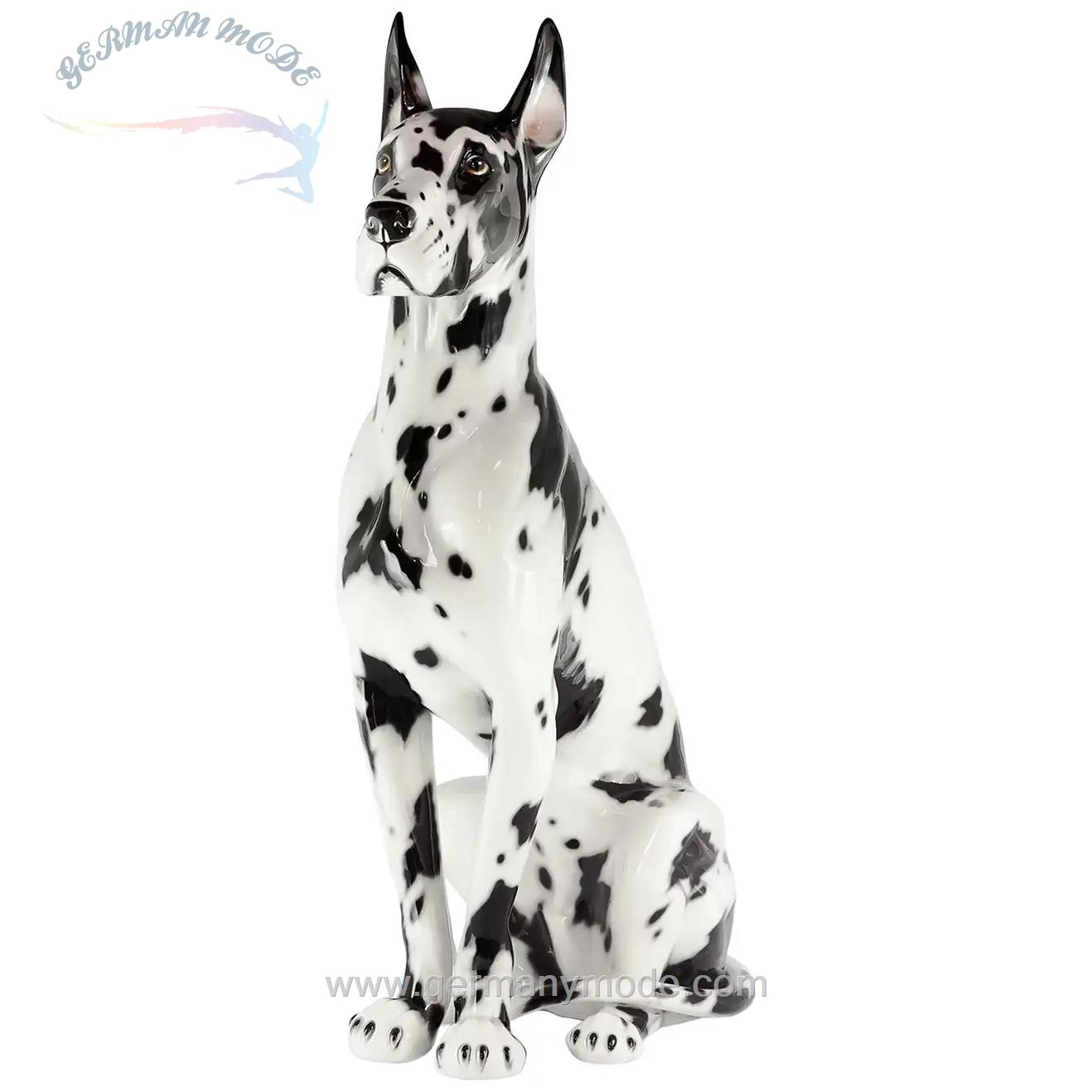 مجسمه نقاشی با دست دکوری چینی Danish Dog Sculpture