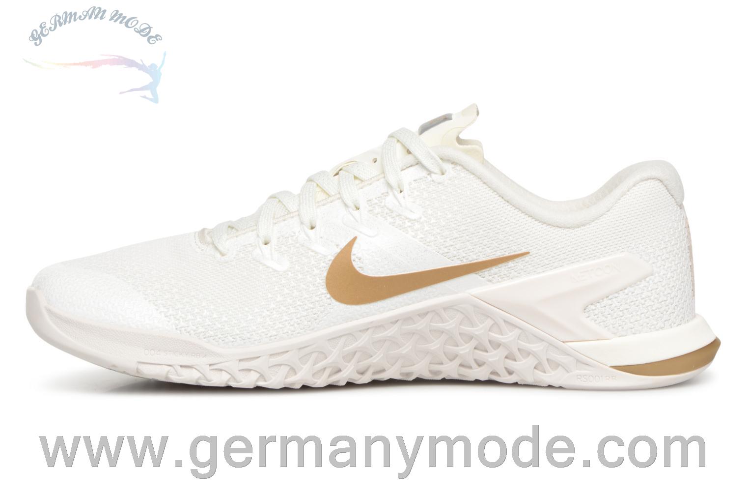 کتانی اسپرت زنانه نایک (آمریکا) Wmns Nike Metcon 4 Chmp
