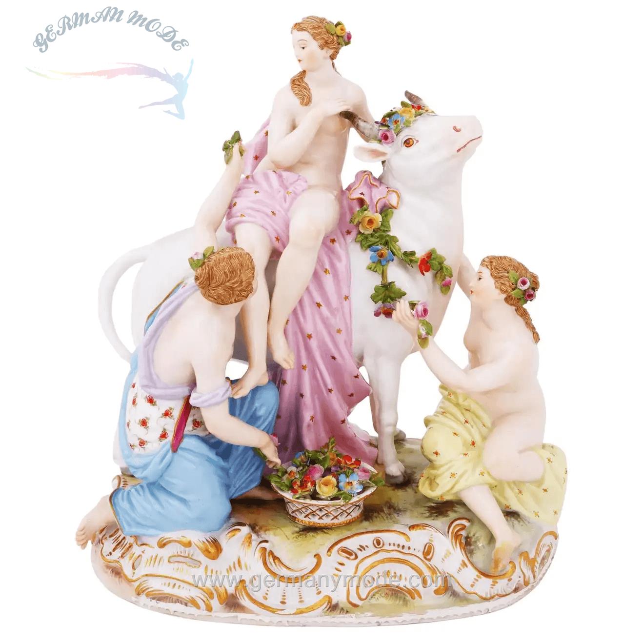 مجسمه نقاشی با دست دکوری چینی آنتیک قدیمی مایسن آلمان Meissener Porzellanfigur mit der Darstellung der Rape of Europa